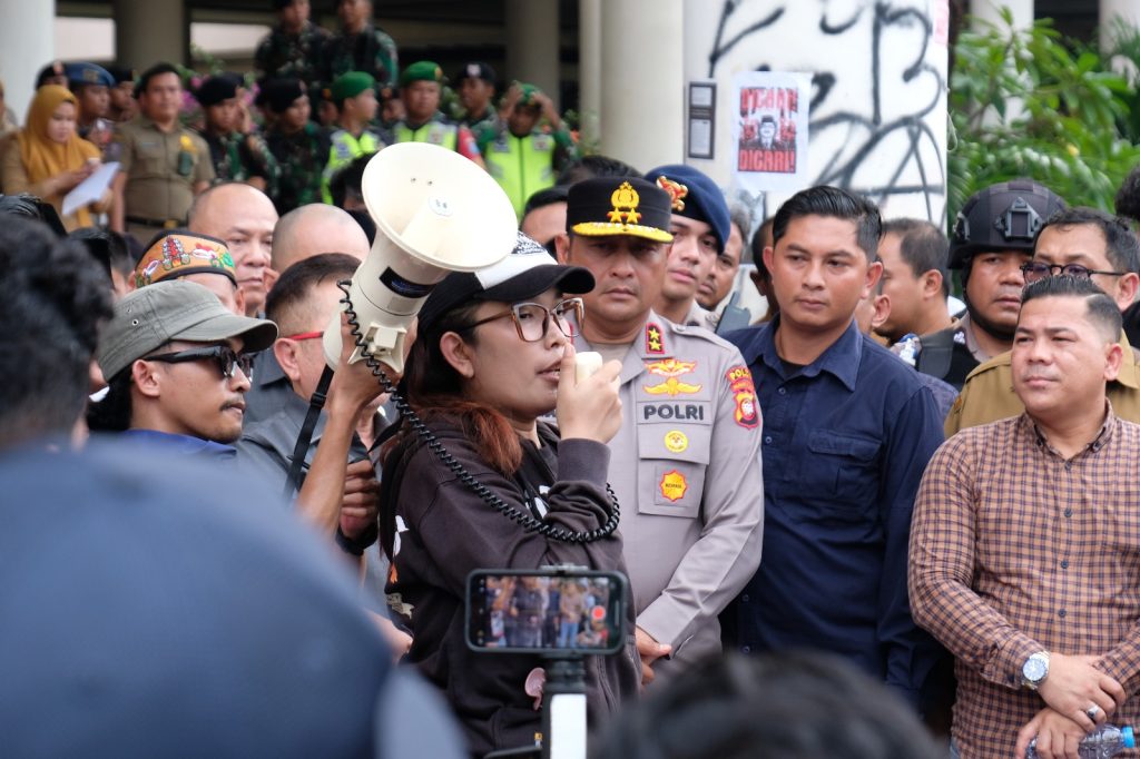 WhatsAppImage2025-09-01at19.50.40(1)_709332