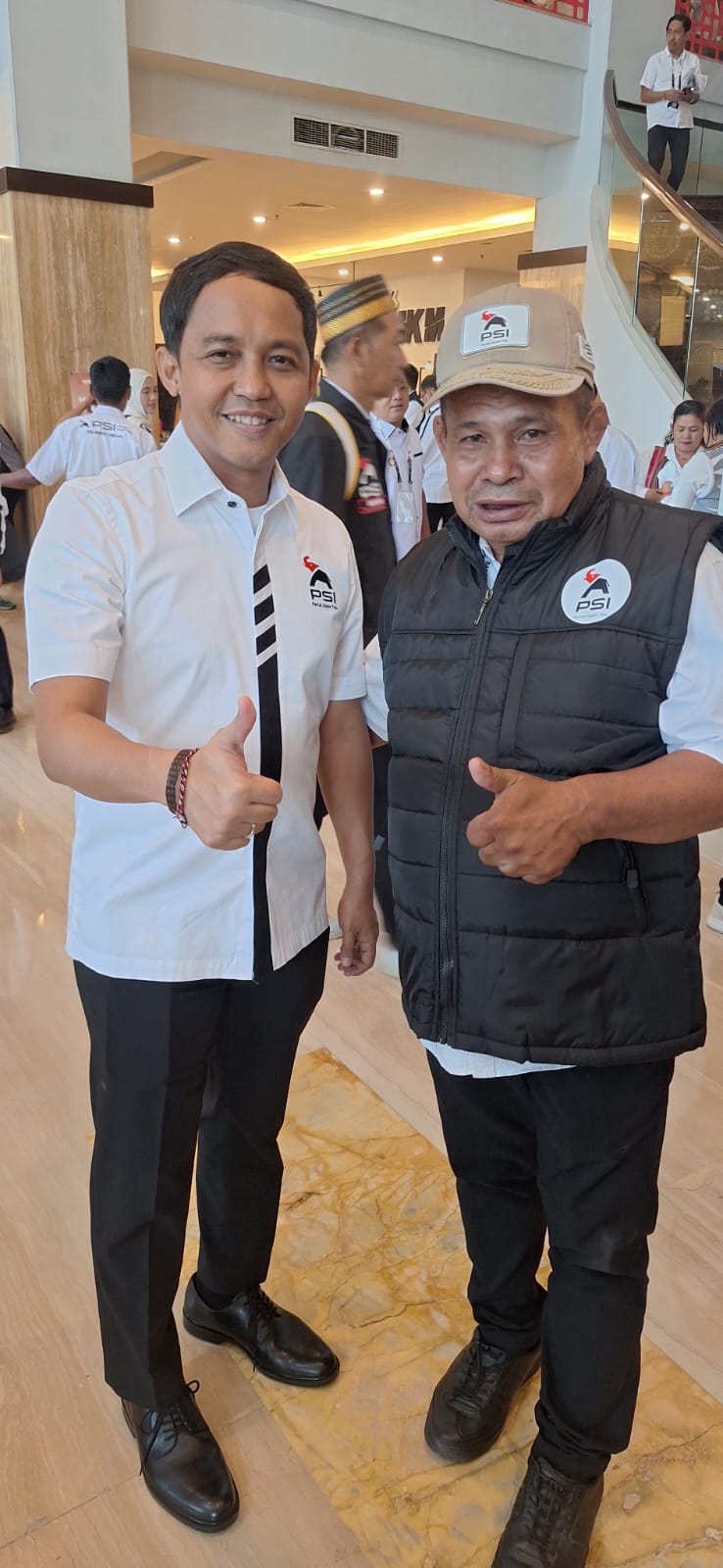 Usman Hasan Hulopi Bersama Menteri Kehutanan RI