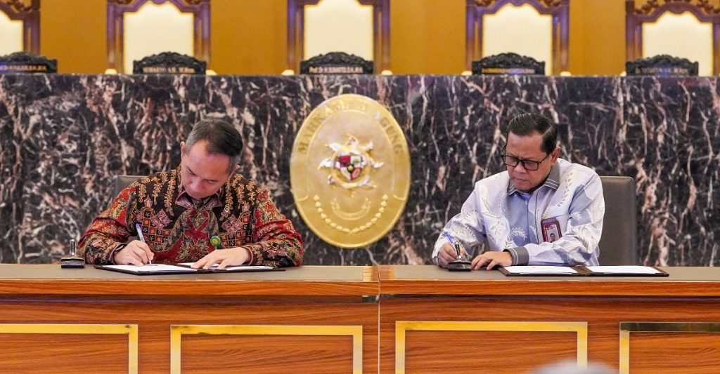 Foto-1_KPK-dan-MA-Teken-Kerja-Sama-Antikorupsi-image_large