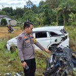 Kecelakaan di Batang Tarang Sanggau: Mobil Pecah Ban Tabrak Motor, Dua Tewas