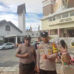 Personil Polresta Balikpapan Hadir Secara Humanis Amankan Ibadah Mingguan di Gereja