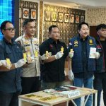 Polda Sulut Gagalkan Penyelundupan 16 Kilogram Emas Milik Dua WNA Tiongkok