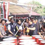 Polres Metro Jakarta Barat Bongkar Pabrik Oli Palsu, Dijual Setara Harga Barang Asli