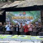 Polda Riau Bongkar Produksi Arang Bakau Ilegal di Pulau Rupat, 140 Ton Disita Sebelum Dikirim ke Malaysia